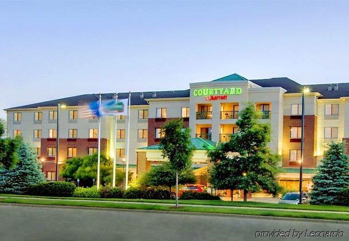 מלון Courtyard By Marriott Madison East מראה חיצוני תמונה